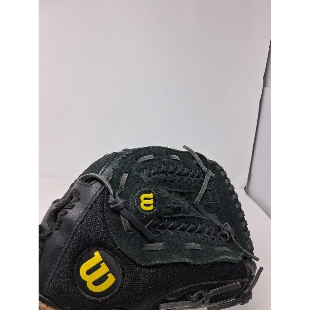 Wilson Baseball Glove A300  TR12 RH Throw 12